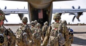 نیروهای آمریکایی در عراق و سوریه در مدت ۲۴ ساعت گذشته چهار بار مورد حمله قرار گرفتند