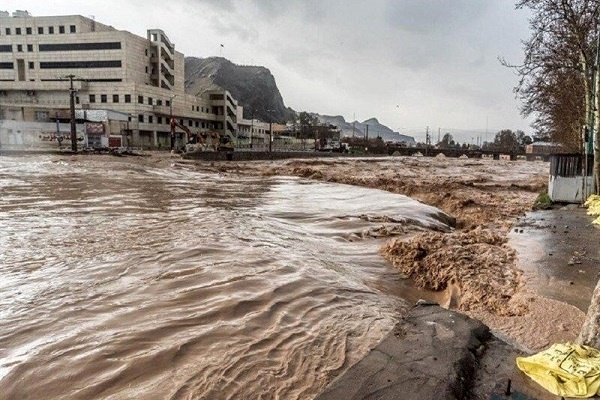بحران آب: واقعیت تلخ شهرهای خوزستان در برابر سیلاب