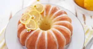 خودتان بپزید: کیک لیمویی با طعمی ترش و شیرین