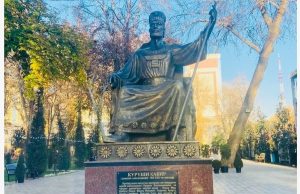 رونمایی از تندیس کوروش بزرگ در تاجیکستان