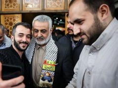 تصاویری از حضور بازیگر نقش سلیمانی در مراسم رضی موسوی