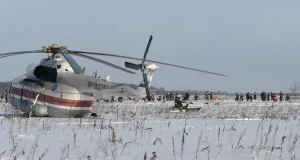 حادثه ناخواسته: هواپیمای مسافربری روسیه به اشتباه در رودخانه یخ‌زده فرود آمد