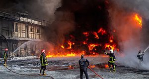فوری/ انفجار و آتش‌سوزی در کارخانه باعث فوت دو نفر شد