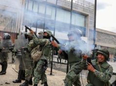 آشوب در اکوادور: حمله مسلحانه به یک شبکه تلویزیونی آشوب در اکوادور: حمله مسلحانه به یک شبکه تلویزیونی