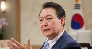 حمله چاقویی به رهبر حزب اپوزیسیون کره جنوبی در منطقه گردن