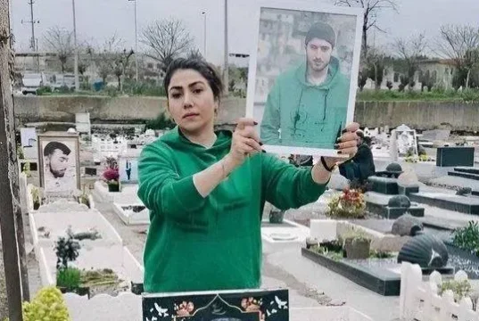 فرزانه برزه‌کار به زندان و محرومیت از فعالیت در فضای مجازی محکوم شد