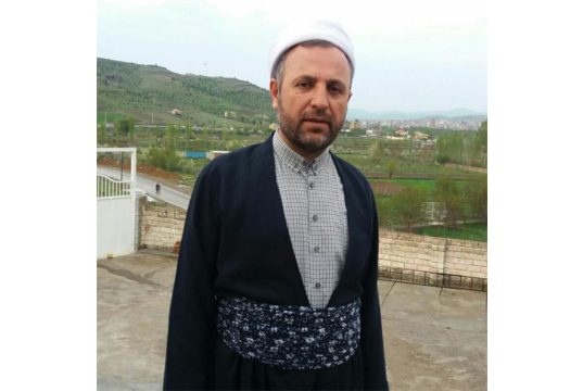 حکم اعدام برای ماموستا محمد خضرنژاد، روحانی کُرد اهل سنت!