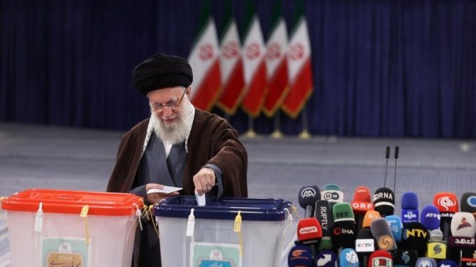 در روز انتخابات، مسئول دفتر امام جمعه شهر رامشیر دستگیر شد